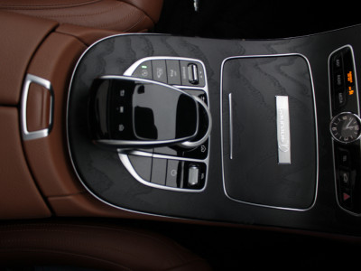 2020 Mercedes-Benz E 220