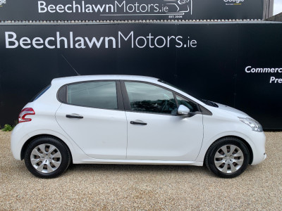 2013 Peugeot 208