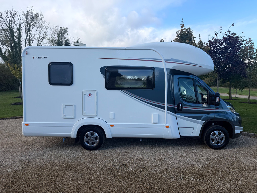 2019 ÀUTOTRAIL T-615 R.H.D MANUAL
