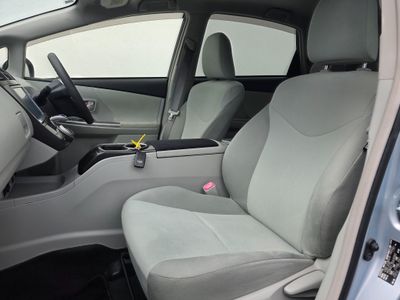 2013 Toyota Prius Alpha