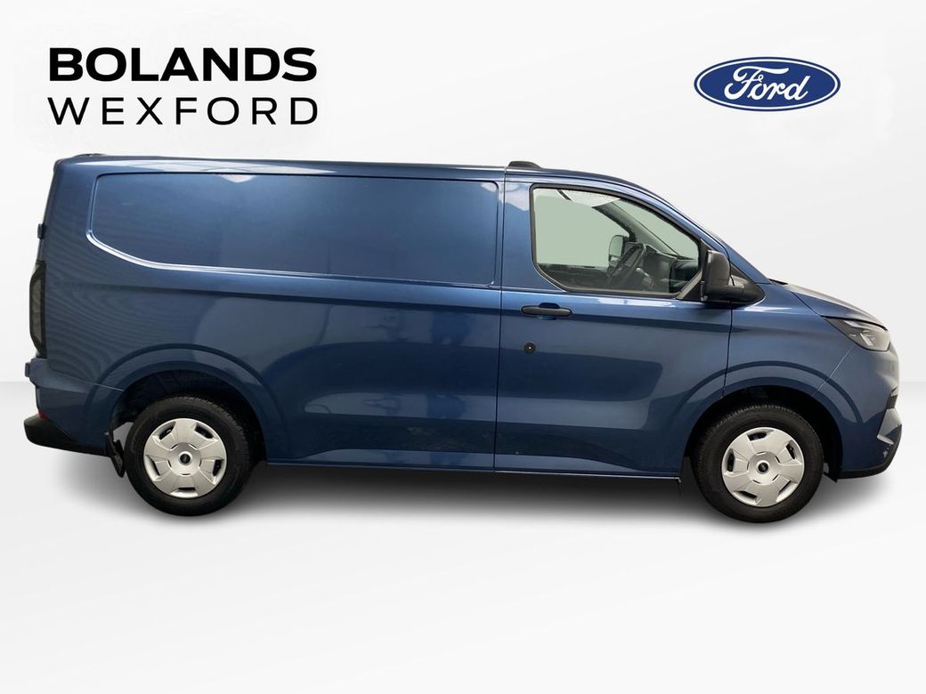 2024 Ford Transit Custom