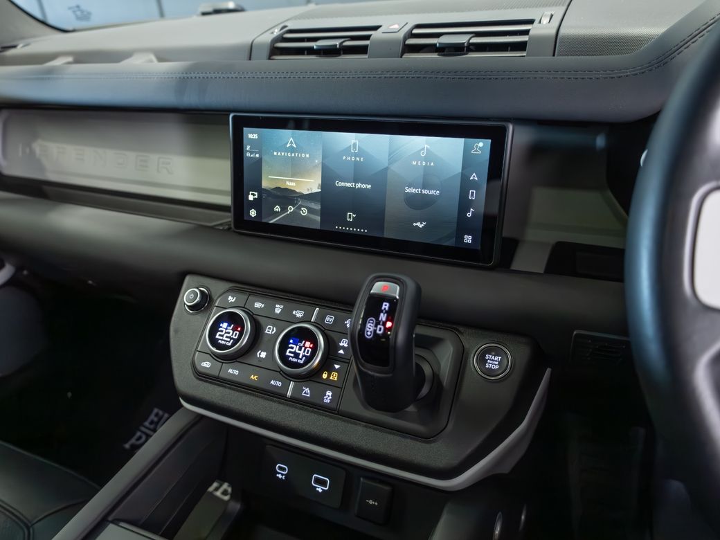 2024 Land Rover Defender