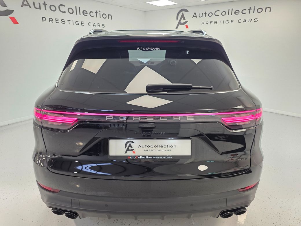 2023 Porsche Cayenne