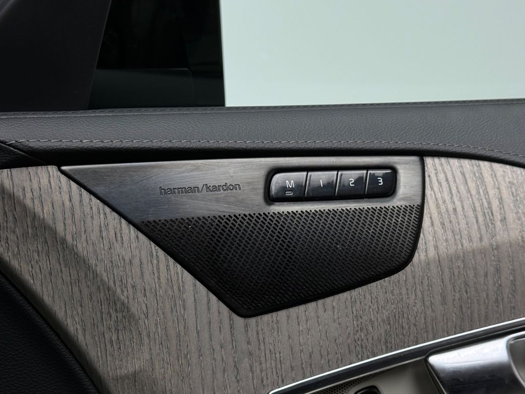 2023 Volvo XC90