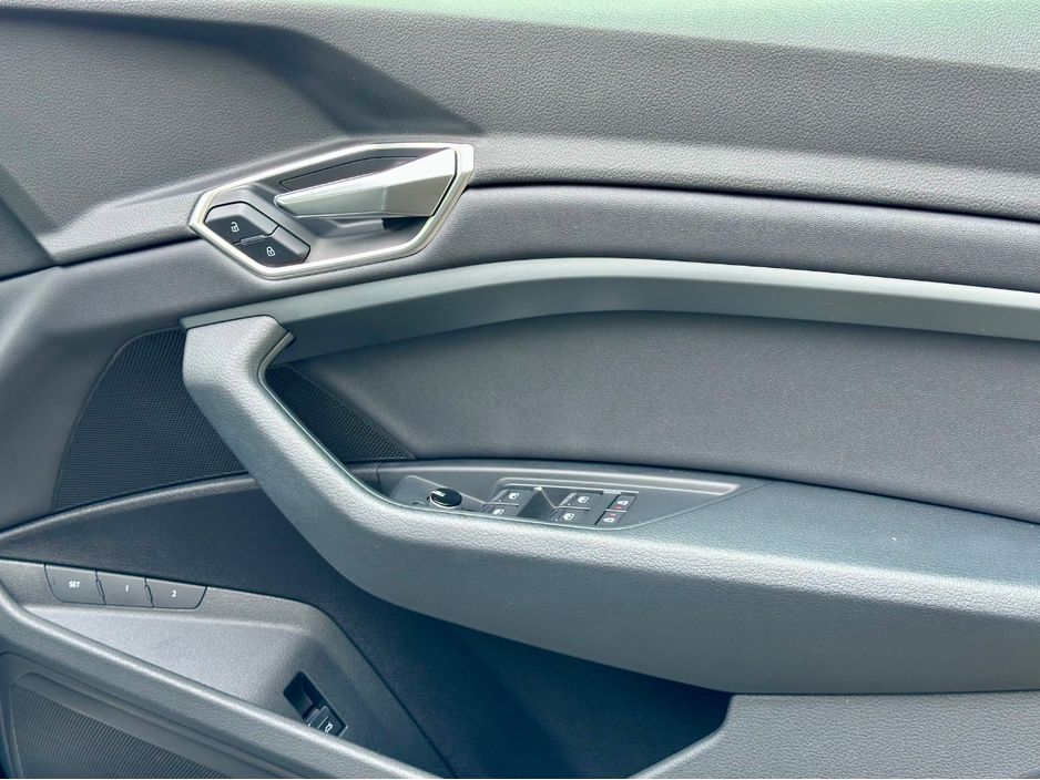 2020 Audi e-tron