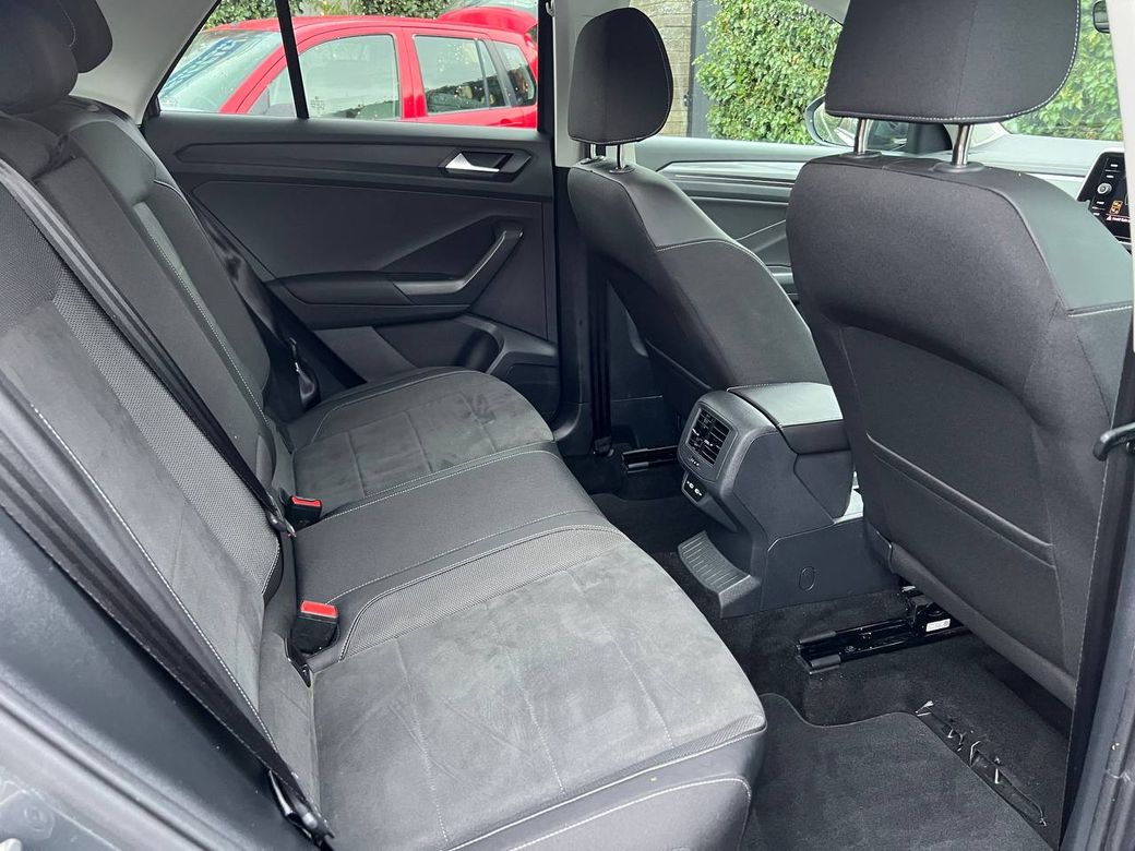 2023 Volkswagen T-Roc