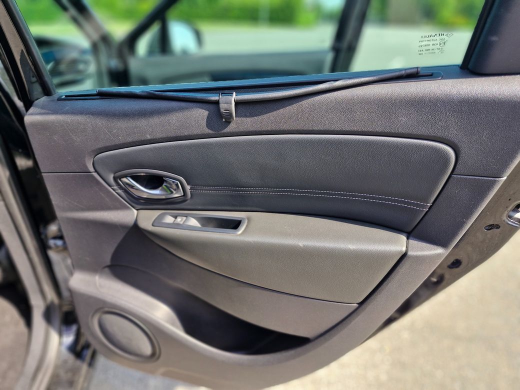 2016 Renault Scenic