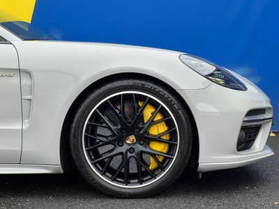 2018 Porsche Panamera