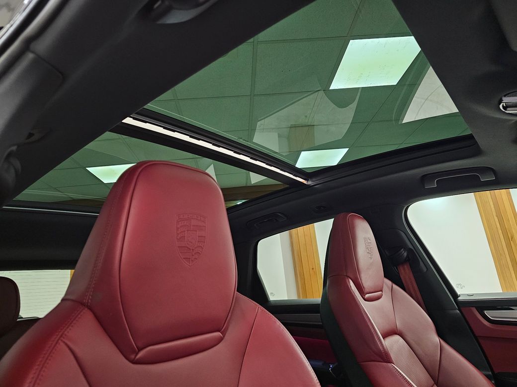 2023 Porsche Cayenne