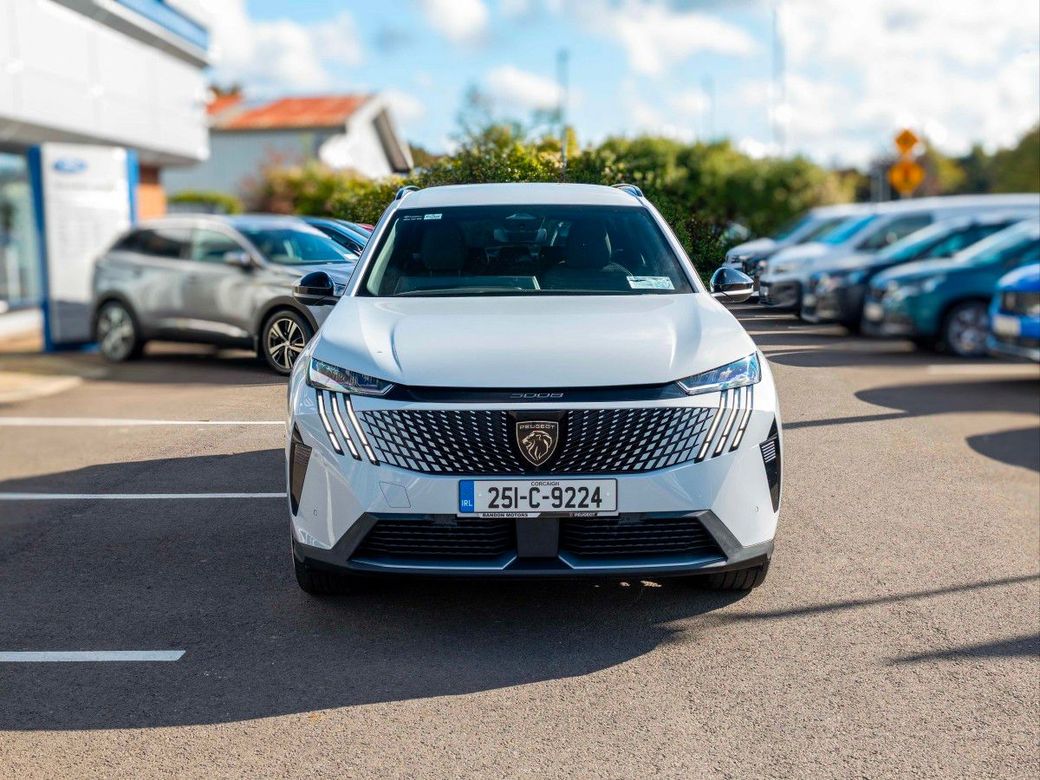2025 Peugeot 5008