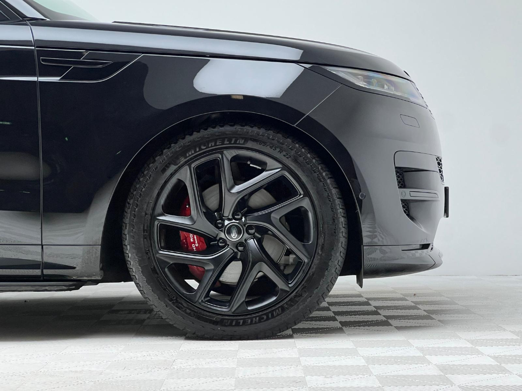 2025 Land Rover Range Rover Sport