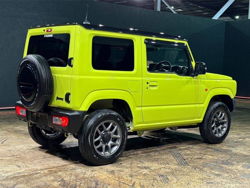 2025 Suzuki Jimny