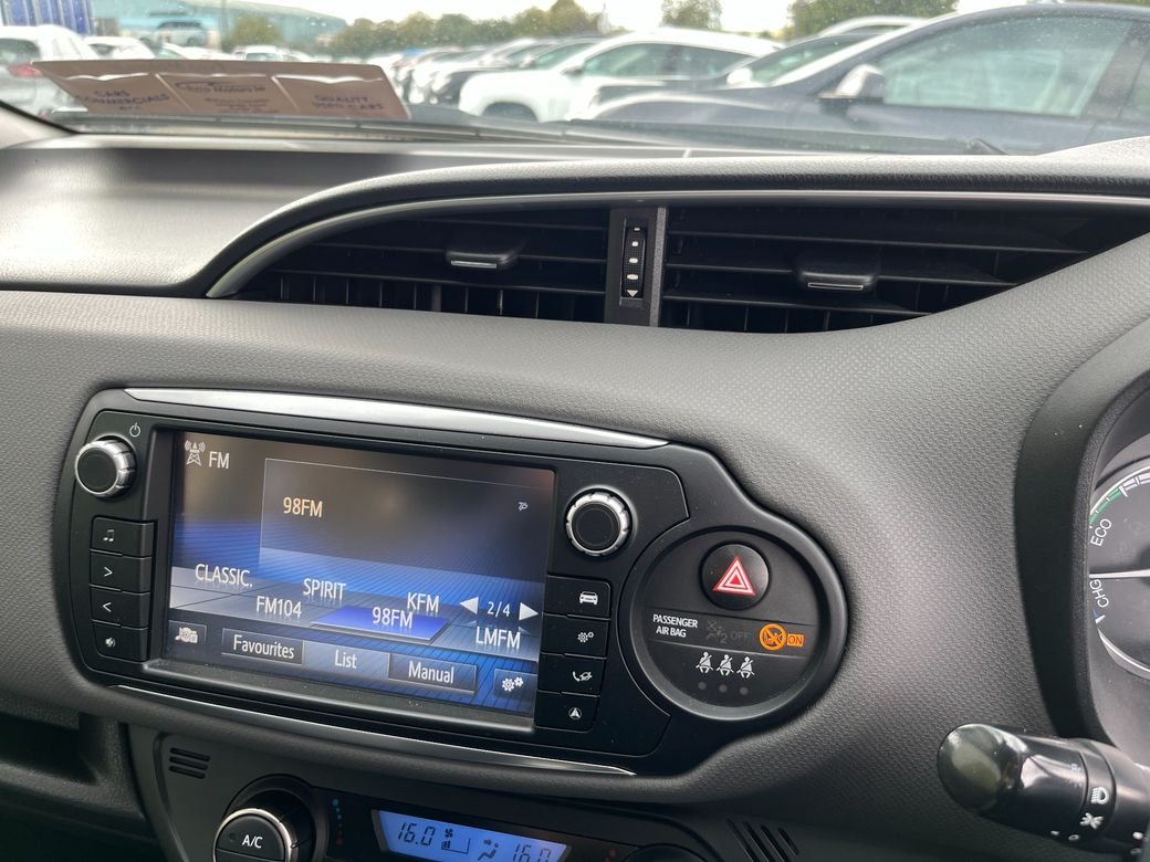 2016 Toyota Yaris