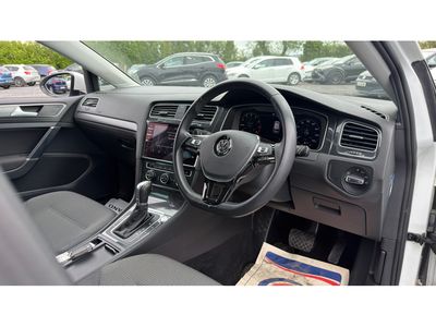 2019 Volkswagen Golf
