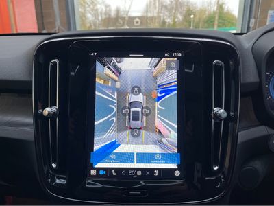 2023 Volvo XC40