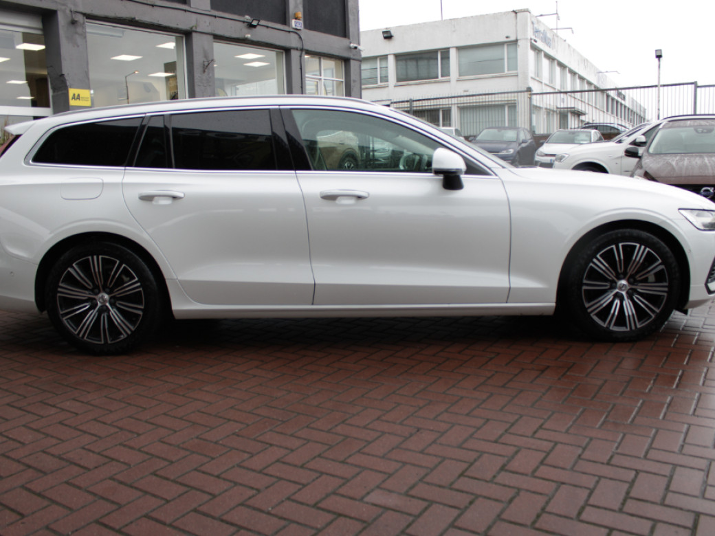 2020 Volvo V60