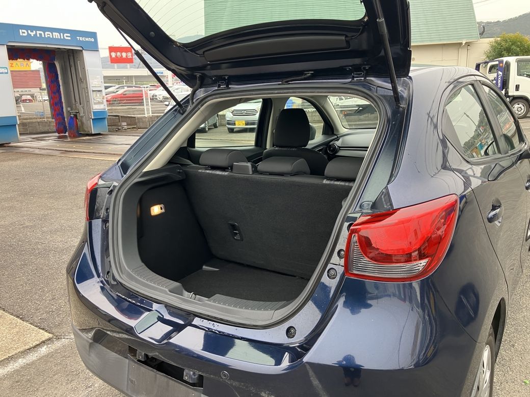 2018 Mazda Demio