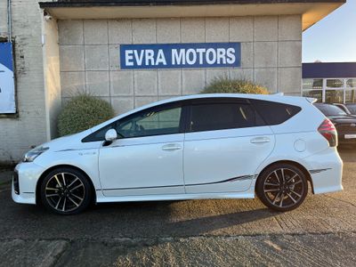 2015 Toyota Prius Alpha