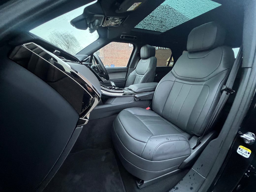 2025 Land Rover Range Rover Sport