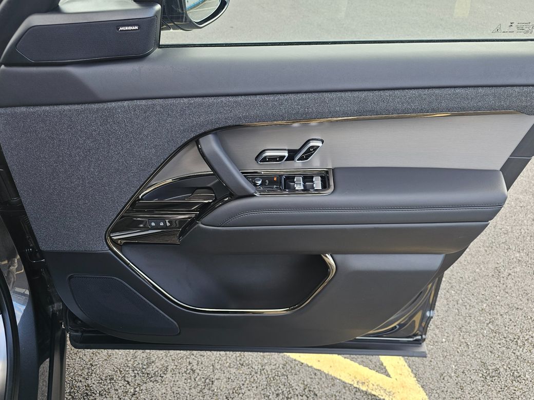 2026 Land Rover Range Rover Sport