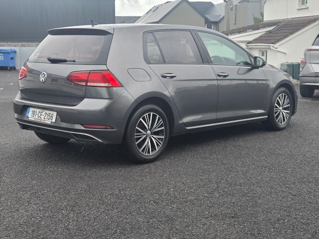 2019 Volkswagen Golf