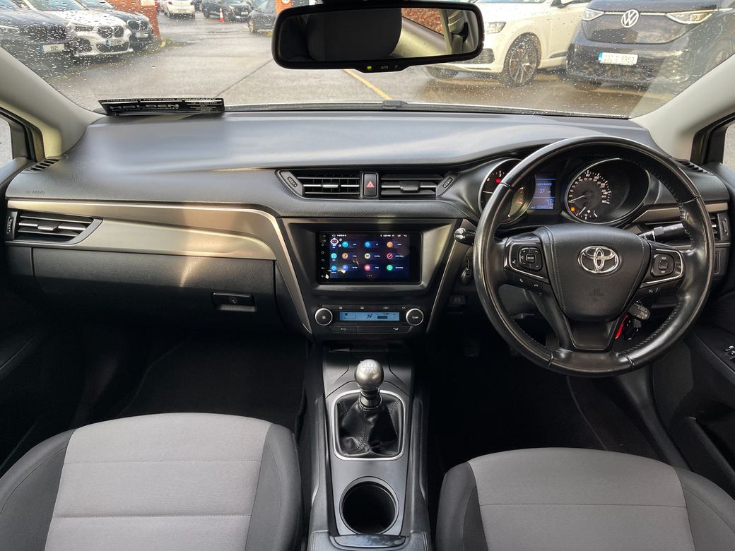 2016 Toyota Avensis