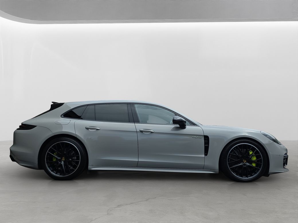 2019 Porsche Panamera