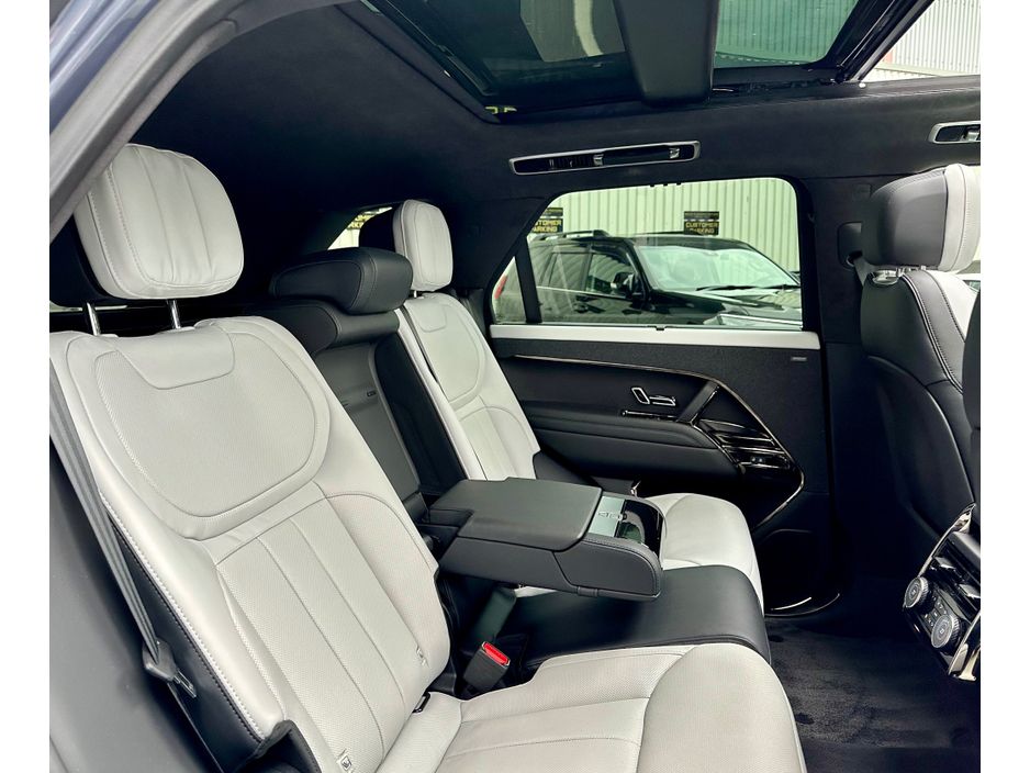 2024 Land Rover Range Rover Sport
