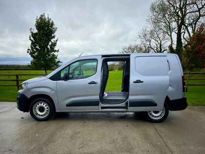 2021 Peugeot Partner