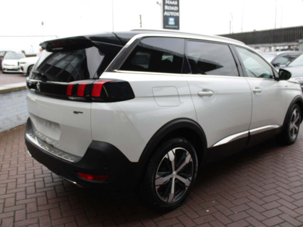 2018 Peugeot 5008