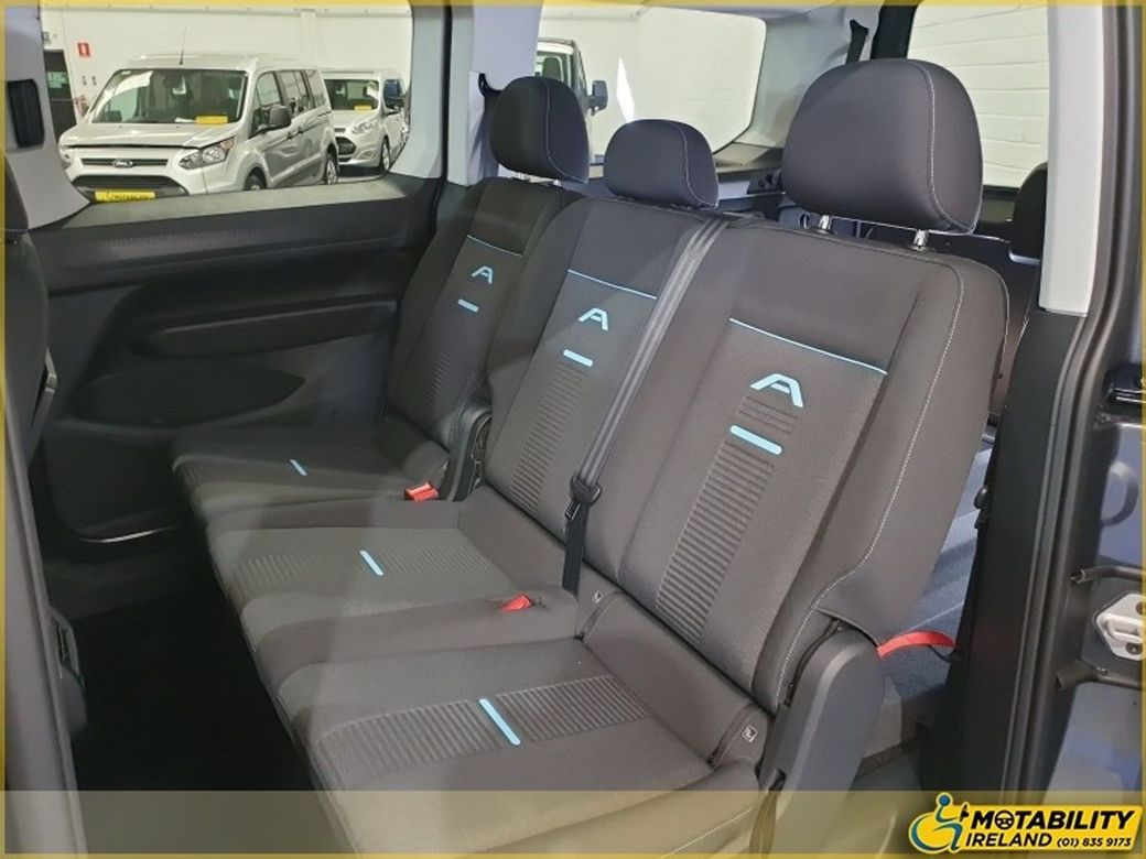 2026 Ford Tourneo Connect