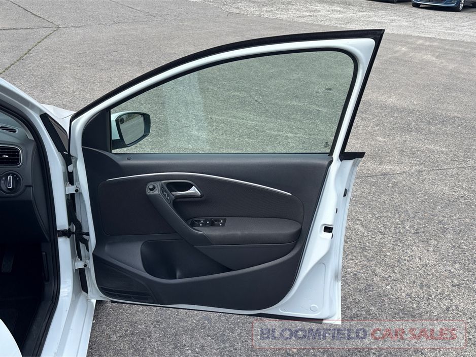 2016 Volkswagen Polo