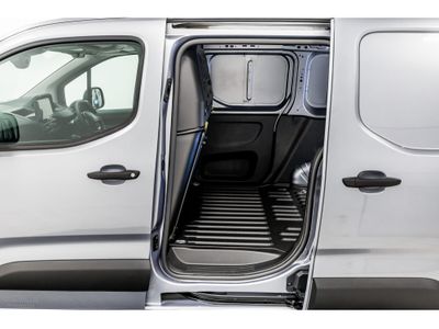 2025 Peugeot Partner
