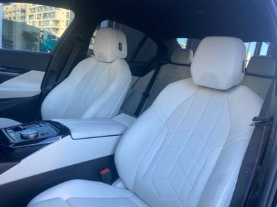 2024 BMW i5