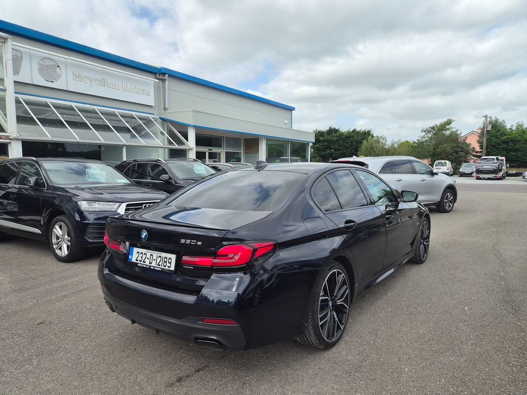 2023 BMW 530