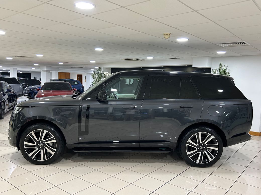 2023 Land Rover Range Rover