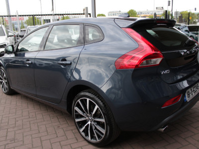 2018 Volvo V40