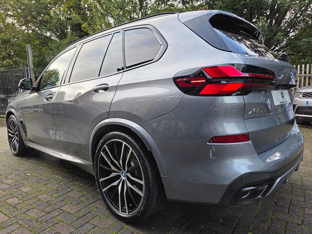 2025 BMW X5