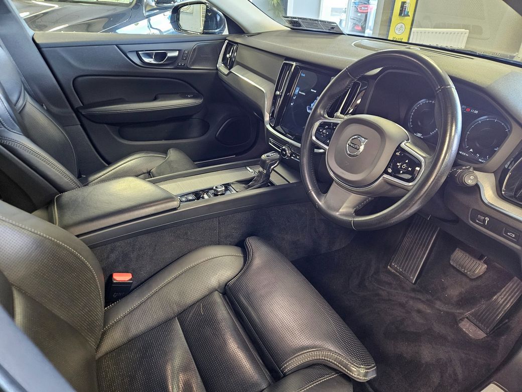 2021 Volvo V60