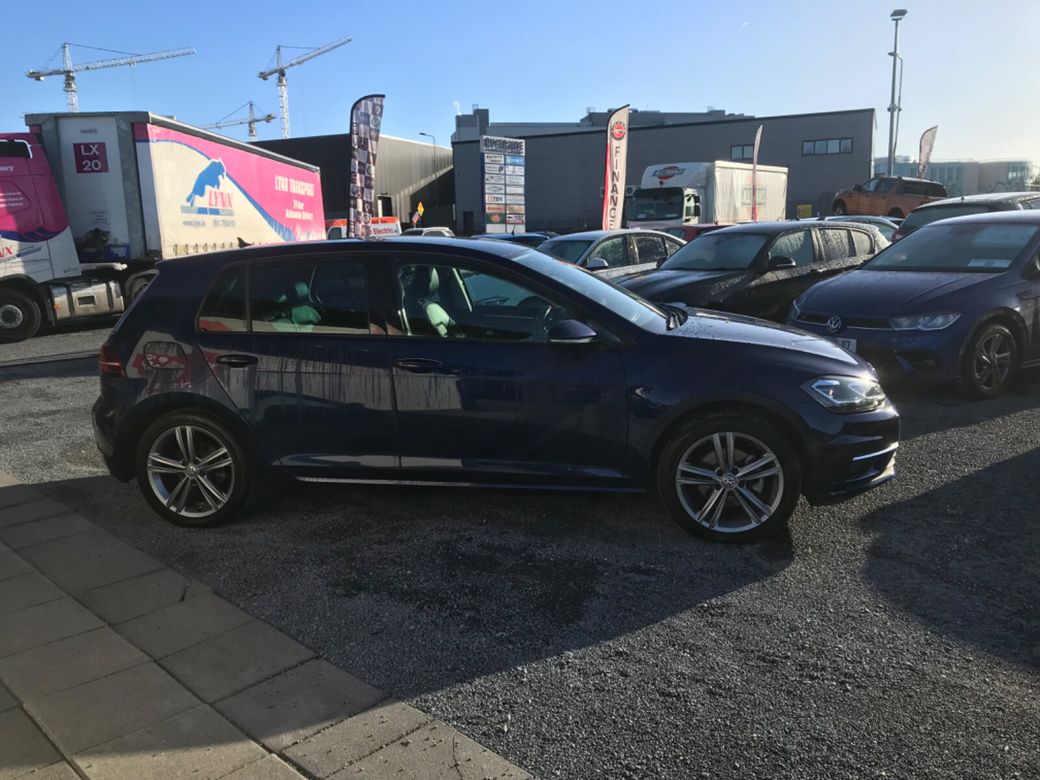 2019 Volkswagen Golf