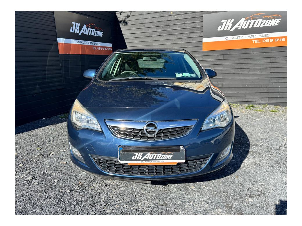 2011 Opel Astra