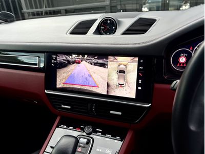 2023 Porsche Cayenne