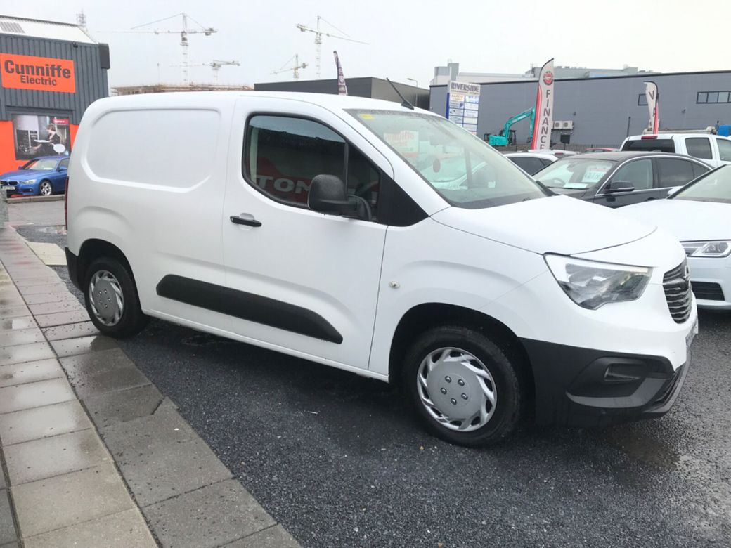 2020 Opel Combo