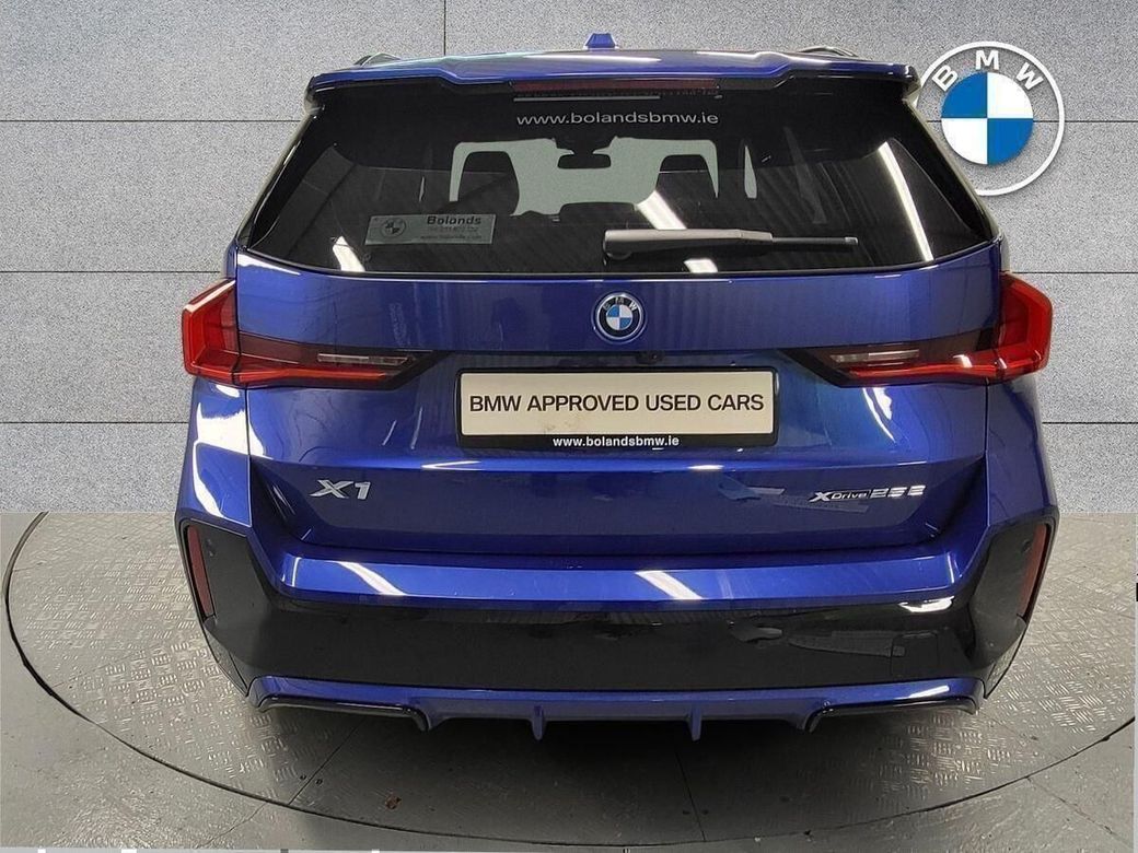 2025 BMW X1