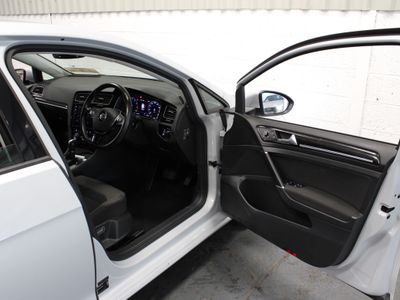 2018 Volkswagen Golf