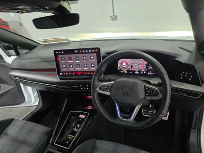 2025 Volkswagen Golf