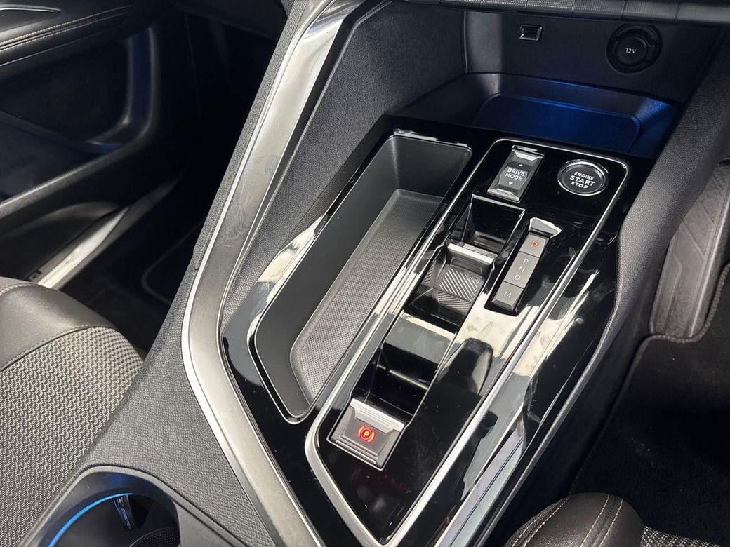 2024 Peugeot 5008