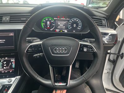 2022 Audi e-tron