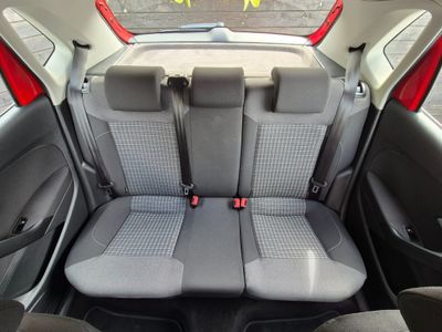 2016 Volkswagen Polo