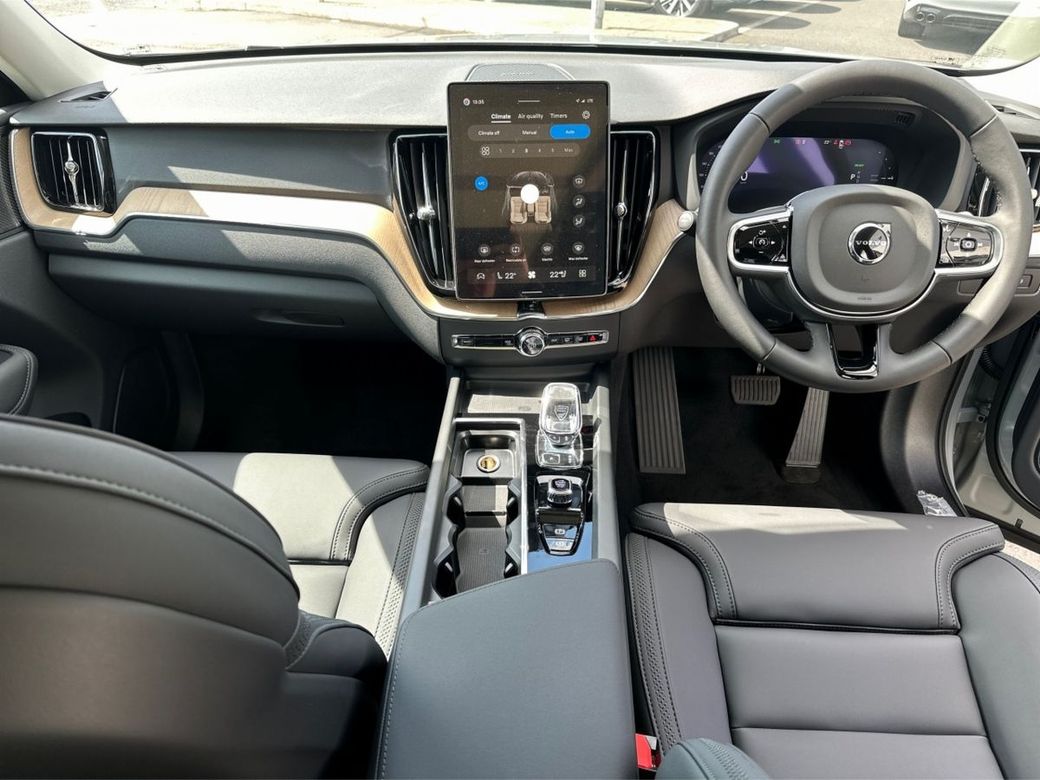 2026 Volvo XC60